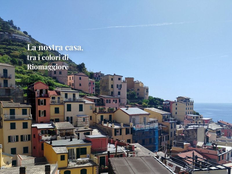 La nostra casa tra i colori del borgo